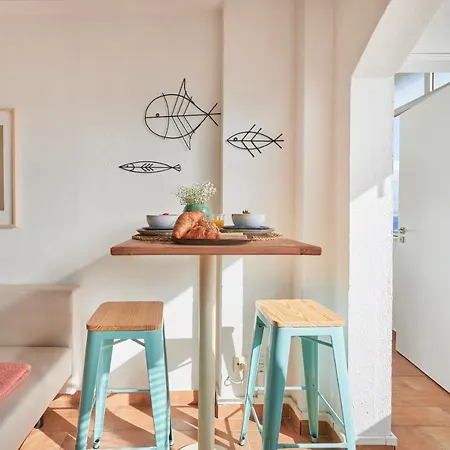Apartment Infinite Ocean View W/ Free Parking By Timecooler *