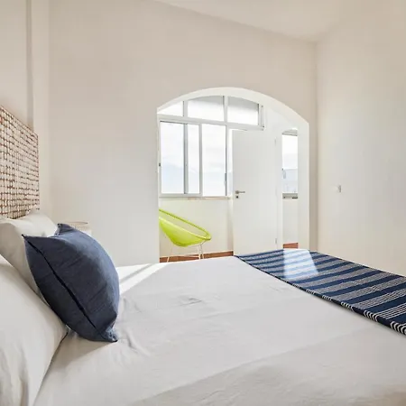 Infinite Ocean View W/ Free Parking By Timecooler Apartman